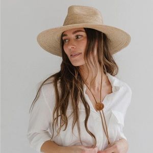 GIGI PIP RIVER GUATEMALAN PALM straw hat in oak NEVER WORN